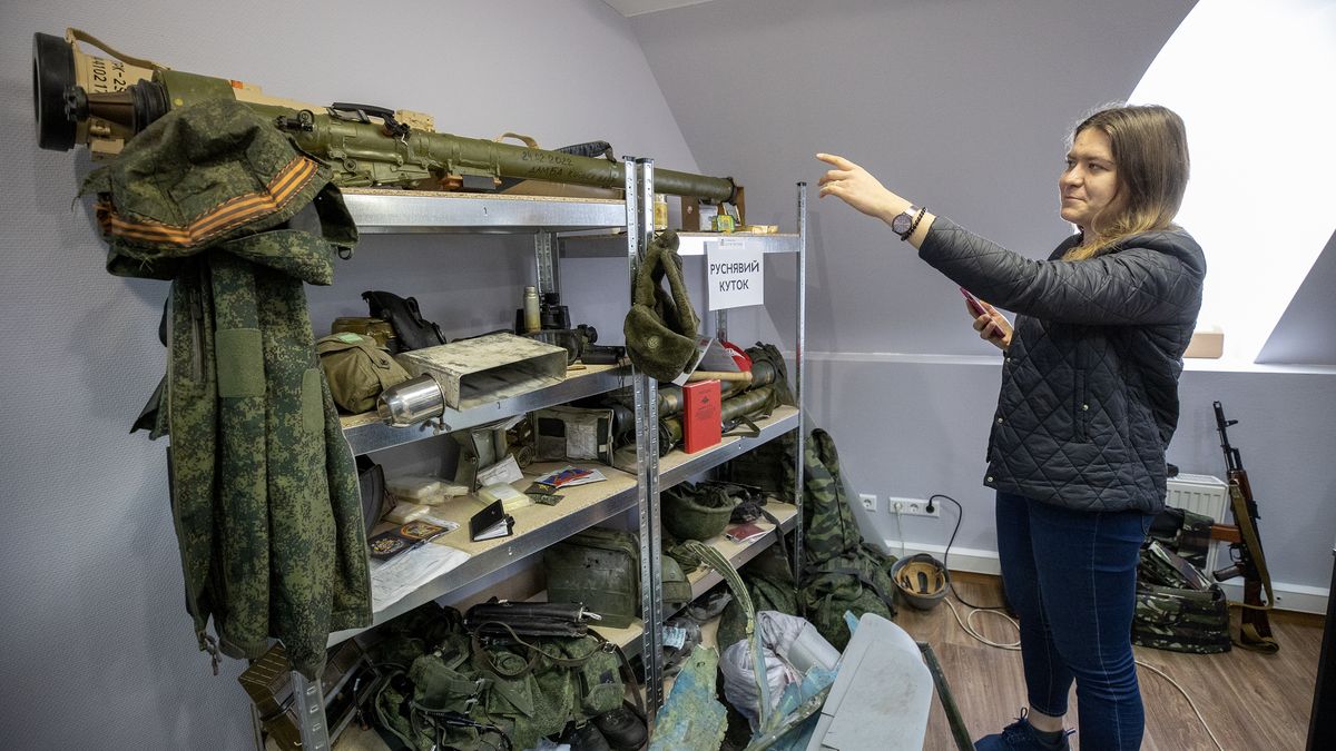 „Zdá se, že skapal.“ V Kyjevě mají výstavu válečné kořisti